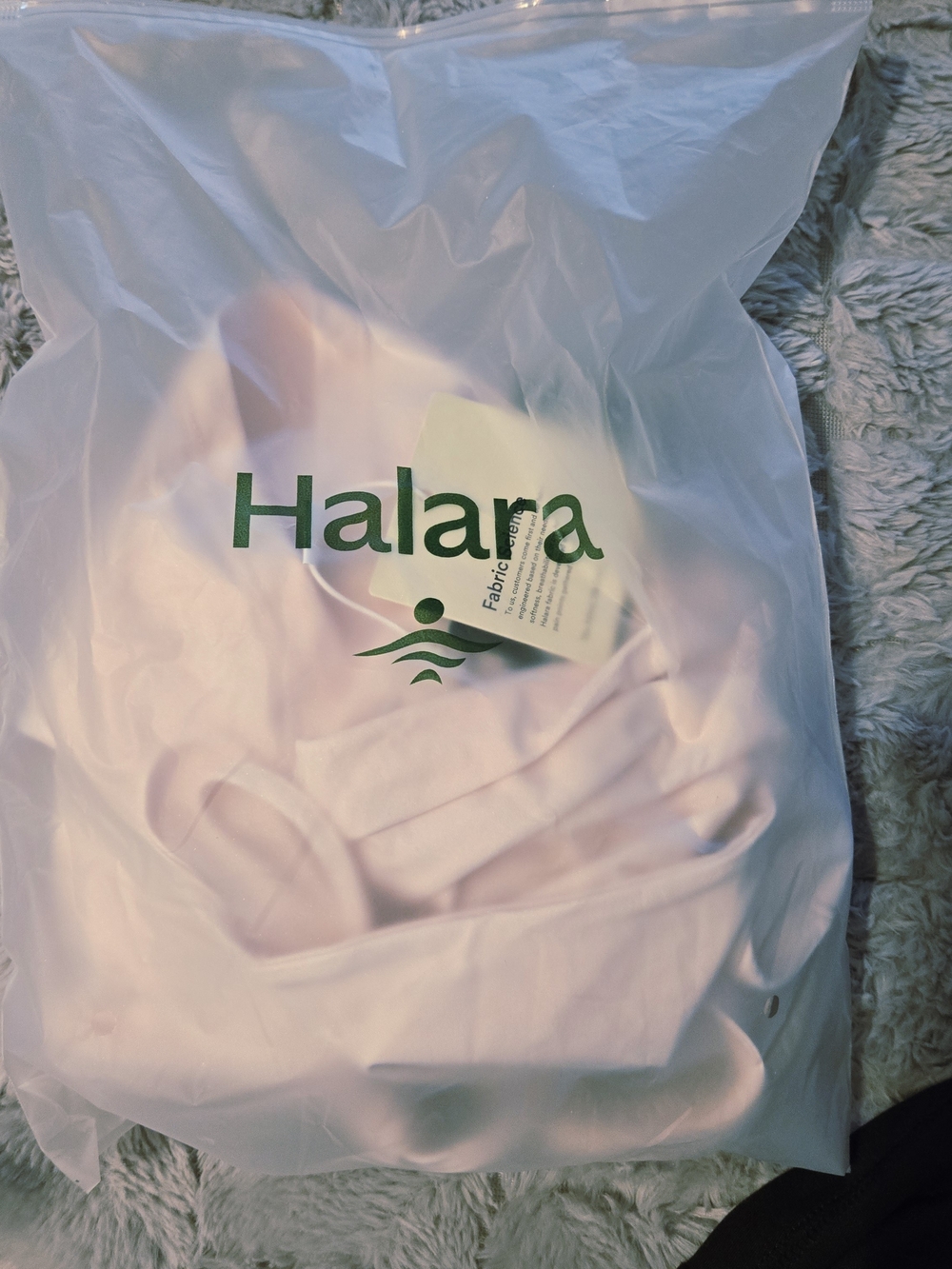 NWT HALARA XL Twist-Back Double-Strap Bralette in Light Pink - Picture 7 of 7